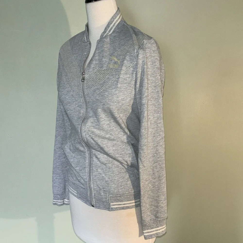 PUMA gray and white zip up in women’s small - Picture 8 of 10